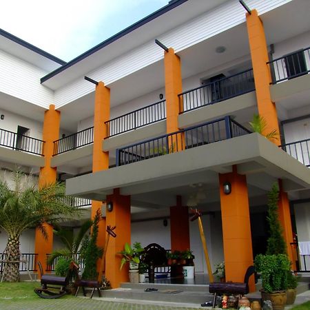 Granny House Hotel Nakhon Ratchasima Exterior photo